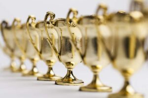 gold mini trophies