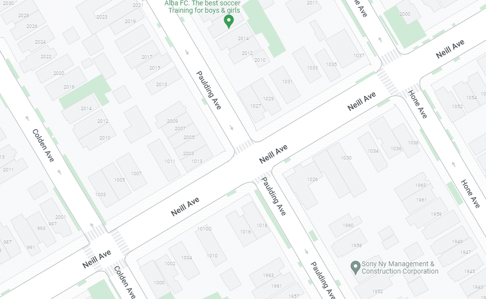 Neill and Paulding Avenues