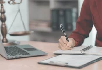 How Much Is a Lawyer in California?