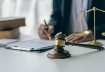 Find the Best Accident Lawyer to Sue an Insurance Company