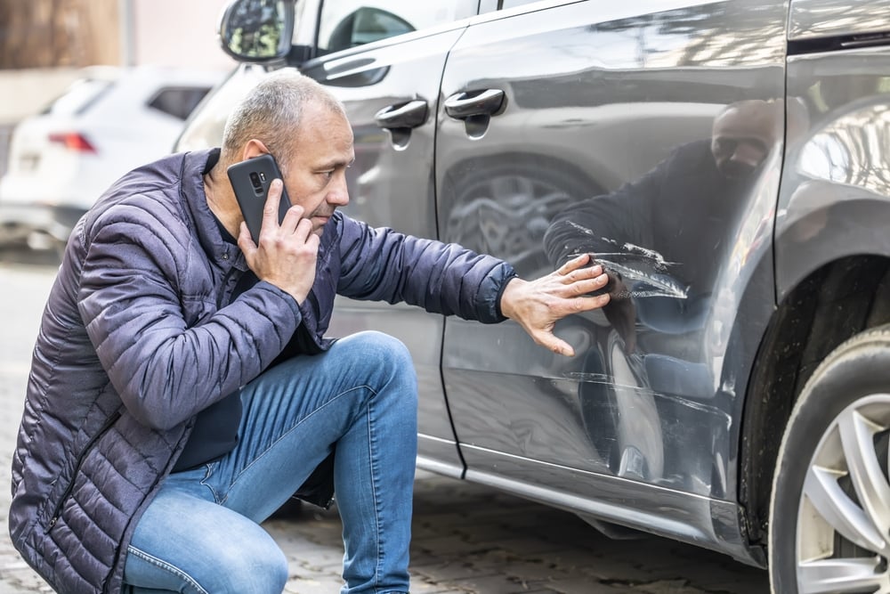 Is it illegal to not report a car accident to insurance in California?