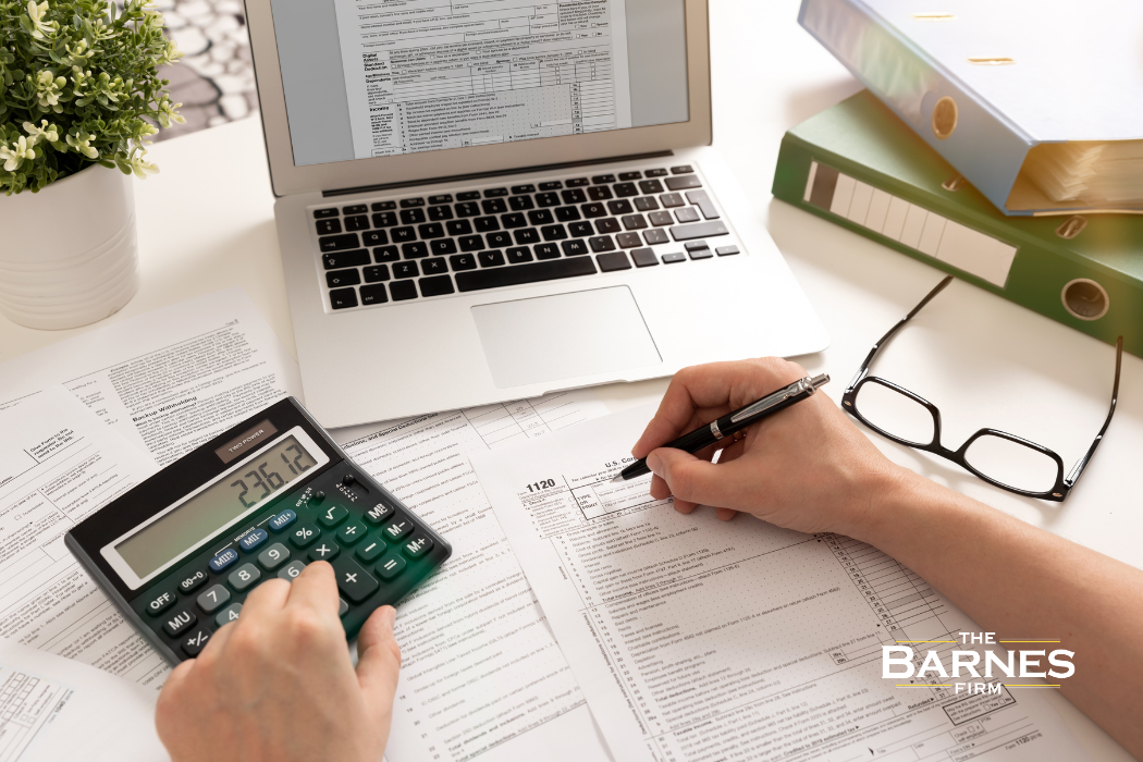 person calculating their loss of earning capacity in California